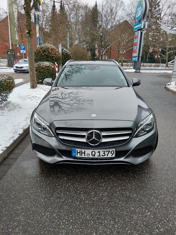 Gebraucht Mercedes C250 204 PS (150 kW) 2016 Grau Limousine