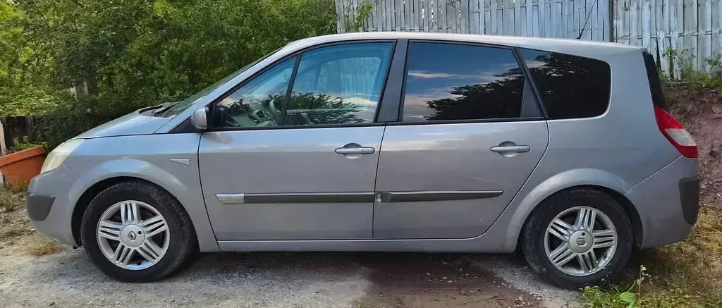 Gebraucht Renault Grand Scénic II Privilege 135 PS (99 kW) 2005 Gold Van / Kleinbus