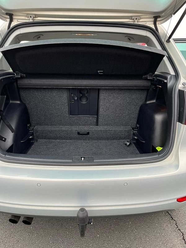 Gebraucht VW Golf Sportsvan 140 PS (102 kW) 2013 Silber Van / Kleinbus