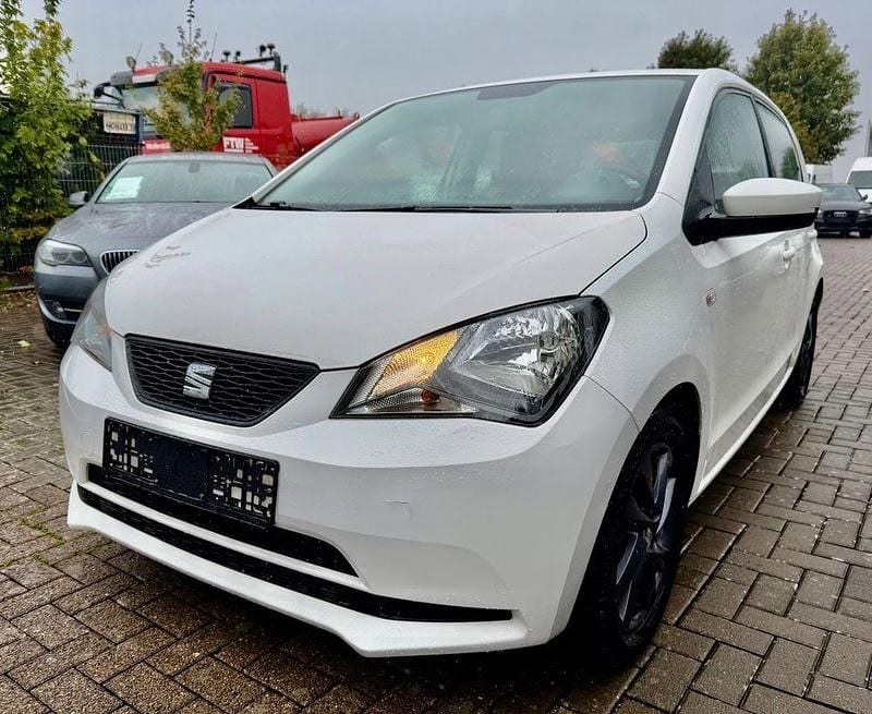 Weiß Gebraucht 2018 Seat Mii Style Kleinwagen | 3.990 € (Fairer Preis) - Bild 1/4