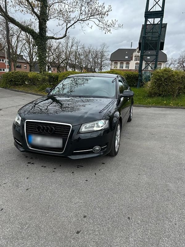 Gebraucht Audi A3 S-Line 105 PS (77 kW) 2012 Schwarz Kleinwagen