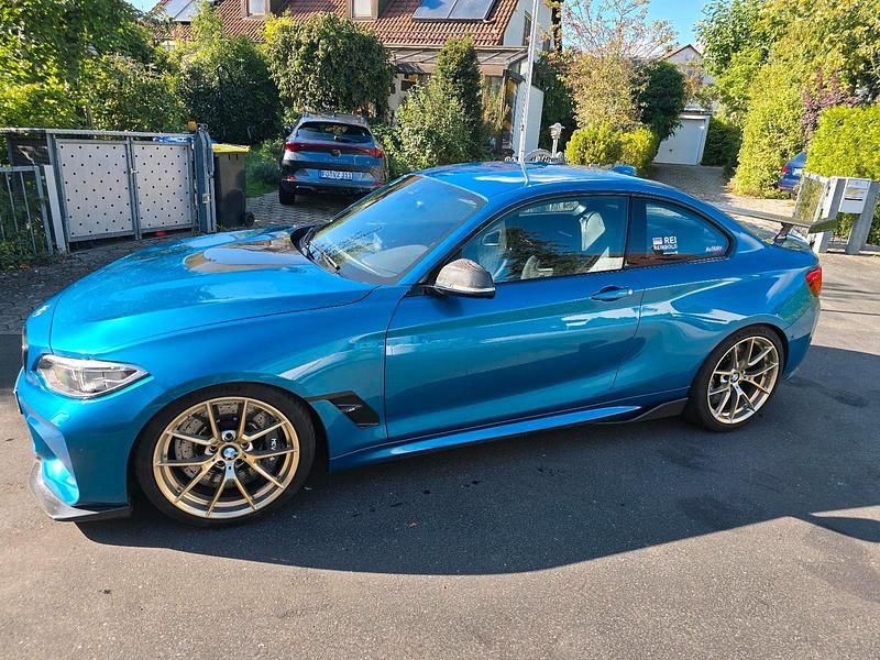 Blau Gebraucht 2016 BMW M2 M Performance Coupé | 70.000 € - Bild 1/4