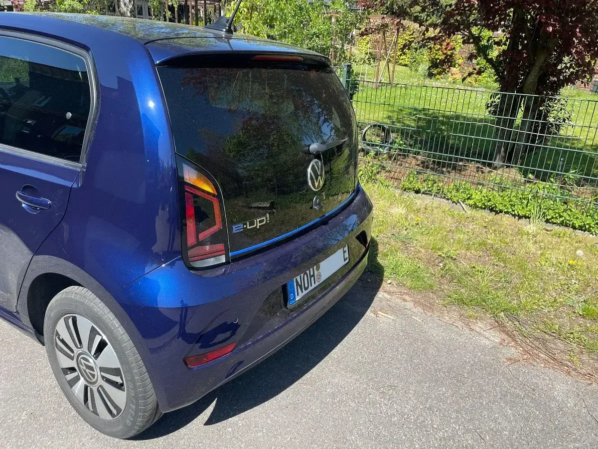 Gebraucht VW e-up! United 61 kW (83 PS) 2021 Blau Kleinwagen