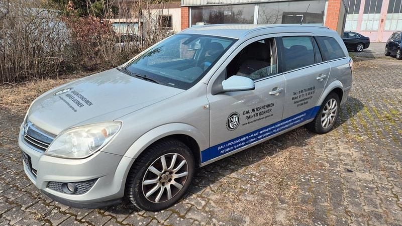 Second-hand Opel Astra 90 CP (66 kW) 2009 Break