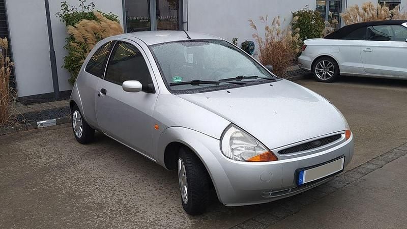 Gebraucht Ford Ka 69 PS (50 kW) 2005 Silber Kleinwagen