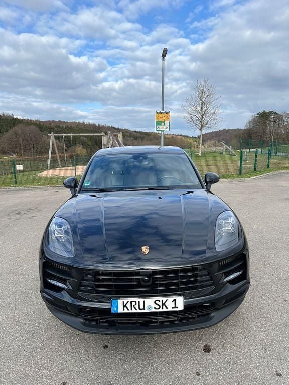 Gebraucht Porsche Macan S 354 PS (260 kW) 2019 Schwarz SUV