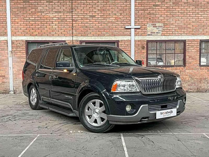 Grün Gebraucht 2003 Lincoln Navigator SUV | 3.200 € - Bild 1/4