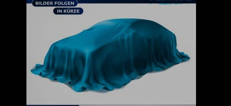 Weiß Gebraucht 2018 Citroën C3 Shine Limousine | 9.800 € (Guter Preis) - Bild 1/1