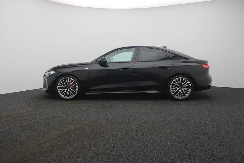 Second-hand Audi A5 Ambiente 204 CP (150 kW) 2025 Negru Berlinǎ