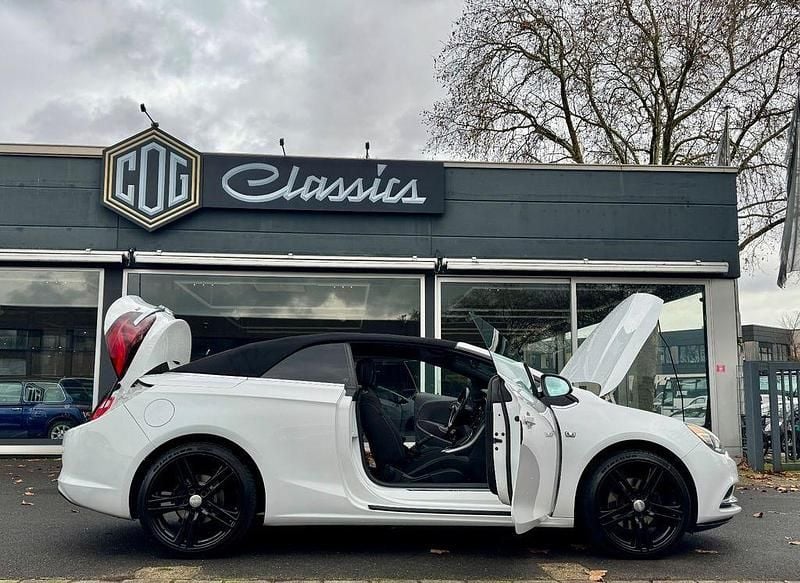 Gebraucht Opel Cascada Edition 165 PS (121 kW) 2014 Weiß Cabrio