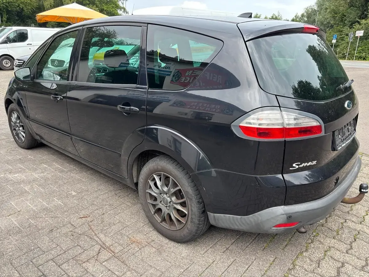 Gebraucht Ford S-MAX Titanium 116 PS (85 kW) 2006 Schwarz Van / Kleinbus