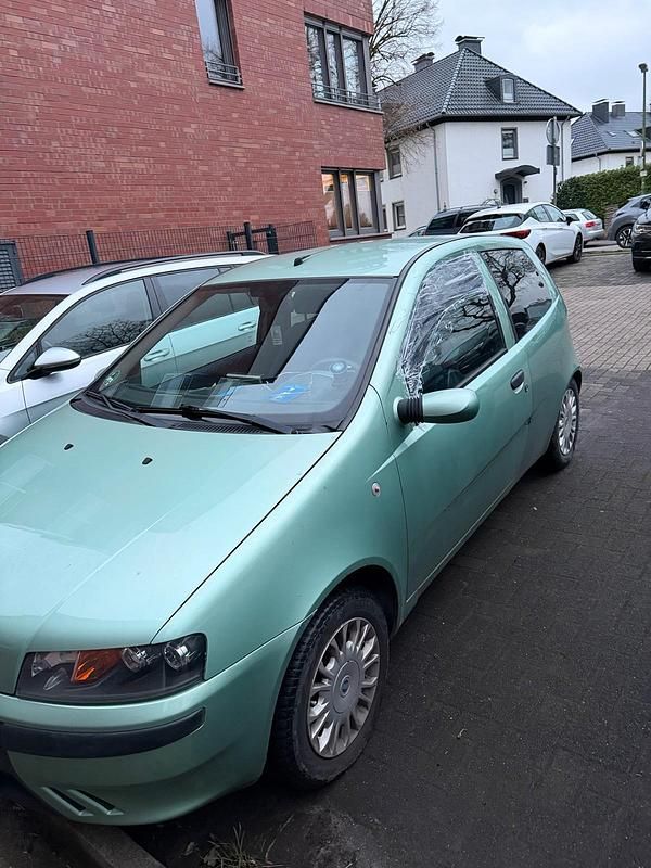 Gebraucht Fiat Punto 80 PS (58 kW) 2000 Grün Kleinwagen