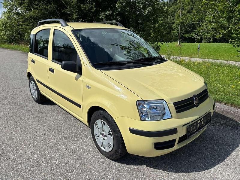 Gelb Gebraucht 2009 Fiat Panda Kleinwagen | 2.950 € (Fairer Preis) - Bild 1/4