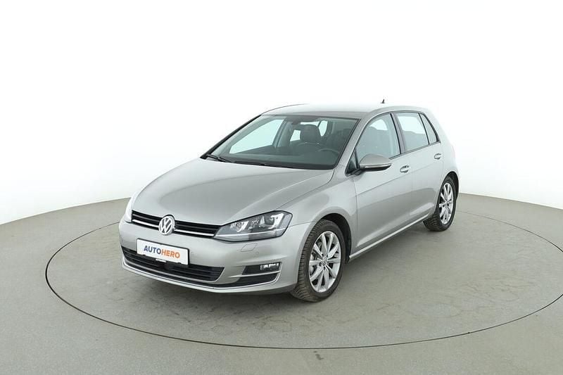 Gebraucht VW Golf VII Highline 2017 Grau Limousine