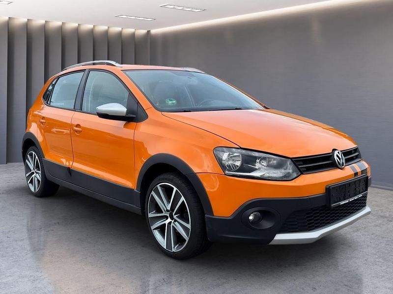Orange Gebraucht 2010 VW Polo Cross Kleinwagen | 6.900 € (Fairer Preis) - Bild 1/4
