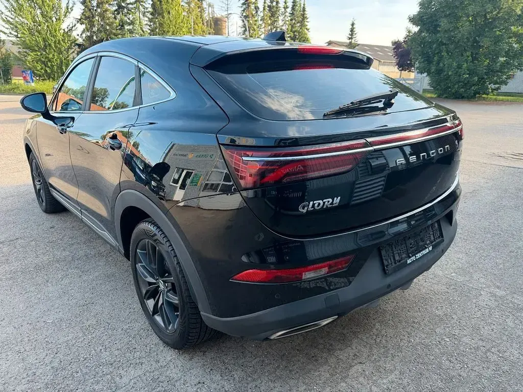 Gebraucht DFSK Fengon 137 PS (100 kW) 2020 Schwarz SUV