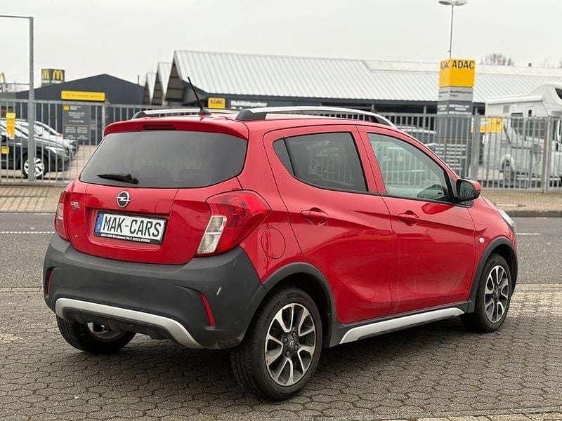 Gebraucht Opel Karl Rocks 73 PS (53 kW) 2019 Rot Kleinwagen