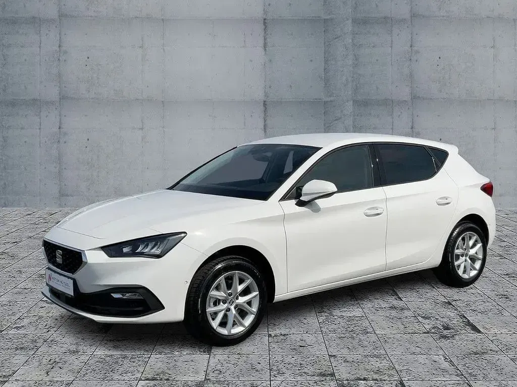 Gebraucht Seat Leon 150 PS (110 kW) 2026 Weiß Limousine