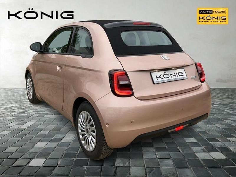 Gebraucht Fiat 500e 86 kW (118 PS) 2023 Andere Limousine