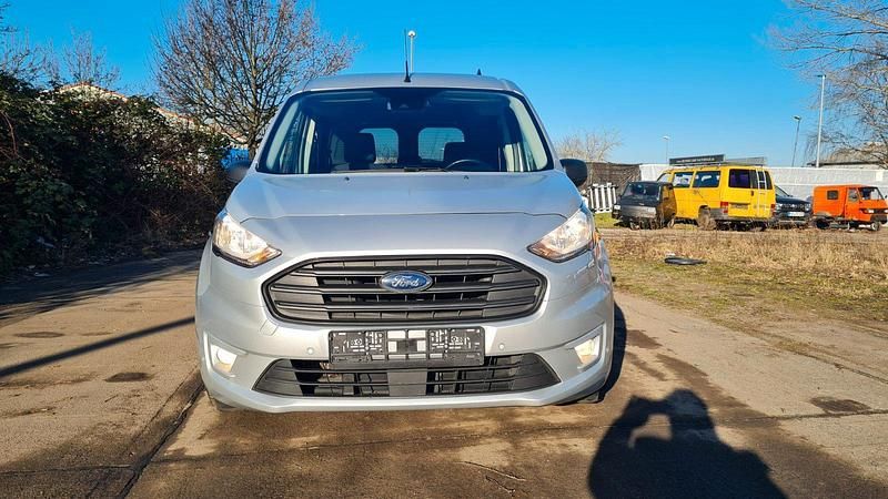 Używany Ford Transit Connect 120 KM (88 kW) 2021 Srebrny Minivan