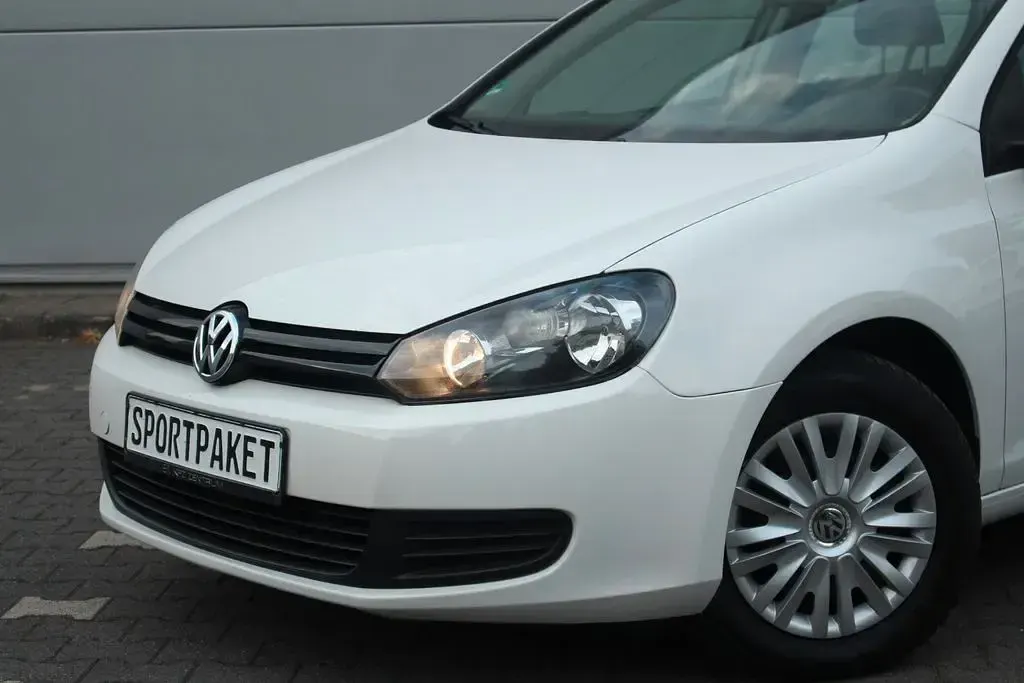 Gebraucht VW Golf VI Comfortline 80 PS (58 kW) 2009 Weiß Kleinwagen
