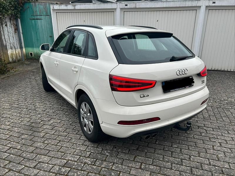 Gebraucht Audi Q3 140 PS (102 kW) 2013 Weiß SUV