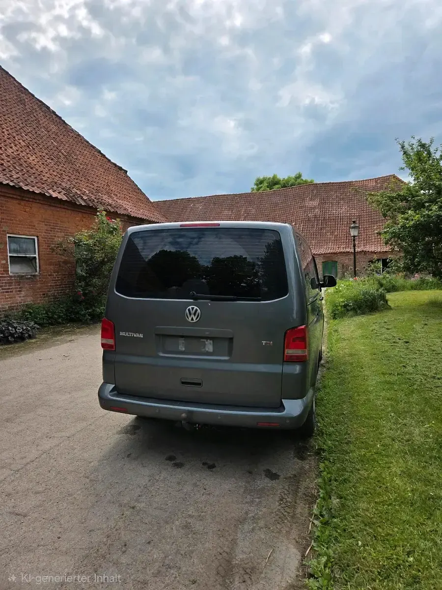 Gebraucht VW Multivan 179 PS (131 kW) 2009 Silber Van / Kleinbus