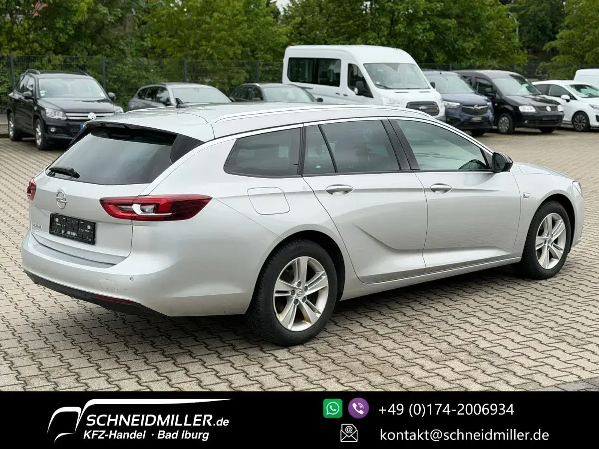 Gebraucht Opel Insignia Business 122 PS (89 kW) 2022 Silber Kombi