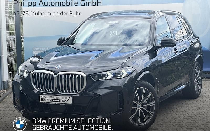 Schwarz Gebraucht 2024 BMW X5 Comfort Edition SUV | 79.699 € (Superpreis) - Bild 1/4