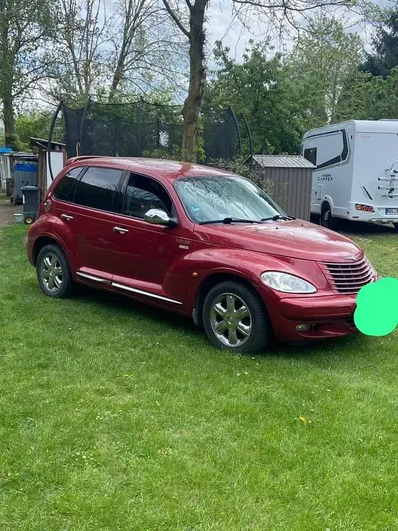 Używany Chrysler PT Cruiser 150 KM (110 kW) 2005 Czerwony Minivan