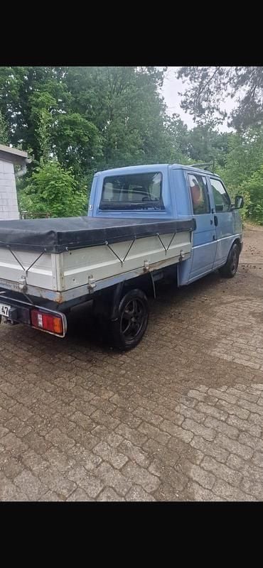 Second-hand VW T4 88 CP (64 kW) 2000 Albastru Van