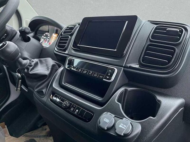 Gebraucht Fiat Ducato 120 PS (88 kW) 2024 Weiß Van