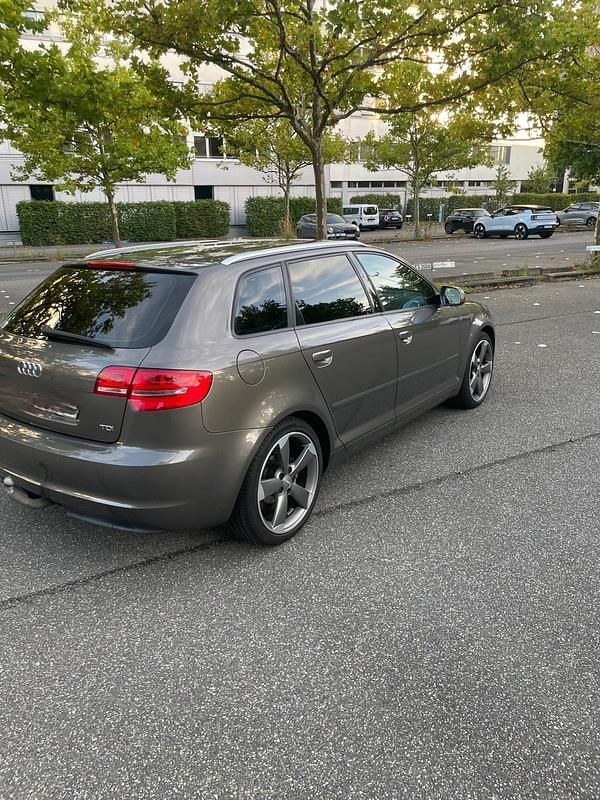 Gebraucht Audi A3 S-Line 140 PS (102 kW) 2012 Kleinwagen