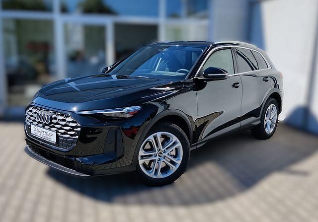 Schwarz Neu 2025 Audi Q5 Sport SUV | 58.990 € - Bild 1/4