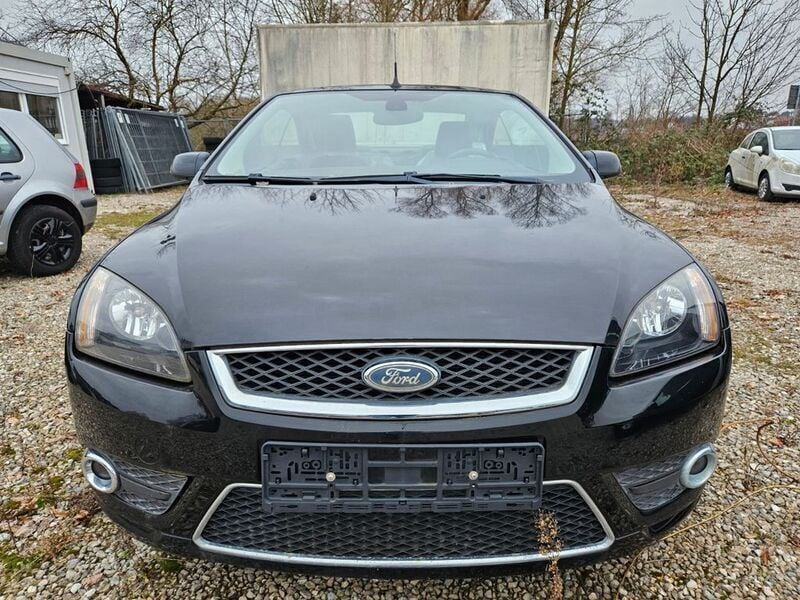 Gebraucht Ford Focus Cabriolet Trend 101 PS (74 kW) 2008 Schwarz Cabrio