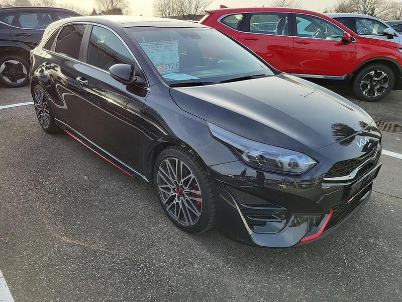 Gebraucht Kia Ceed GT GT 204 PS (150 kW) 2022 Zilinaschwarz met. Limousine
