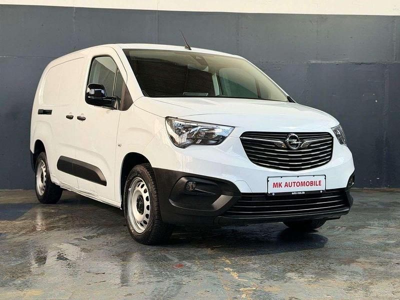 Gebraucht Opel Combo Basis 102 PS (75 kW) 2024 Weiß Kombi