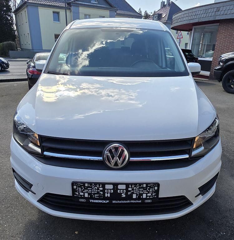Gebraucht VW Caddy Maxi 150 PS (110 kW) 2015 Candyweiß Van / Kleinbus