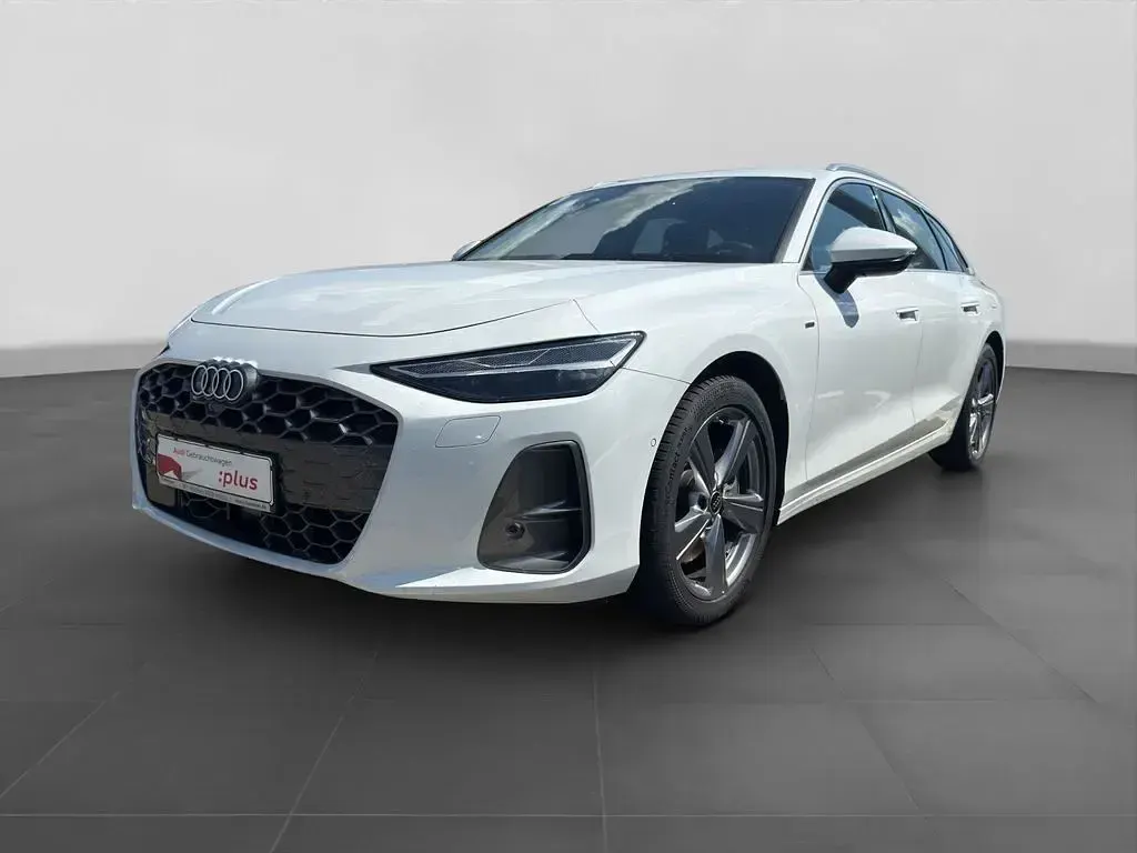 Gebraucht Audi A6 Ambiente 299 PS (219 kW) 2025 Gletscherweiß metallic Kombi