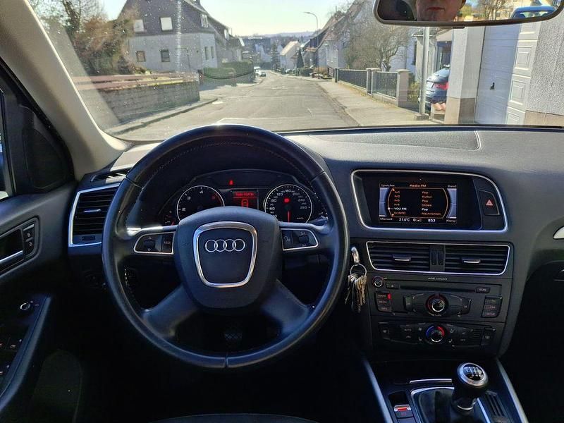 Gebraucht Audi Q5 143 PS (105 kW) 2012 Schwarz SUV