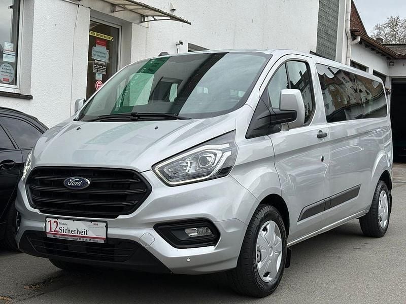 Gebraucht Ford Transit Custom 131 PS (96 kW) 2019 Silber Kombi