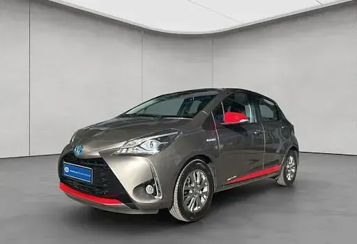 Second-hand Toyota Yaris Hybrid Plus 101 CP (74 kW) 2017 Berlinǎ