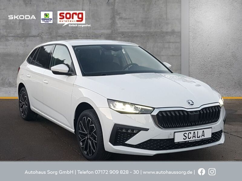 Weiss Neu 2025 Skoda Scala Tour Kleinwagen | 34.530 € - Bild 1/4