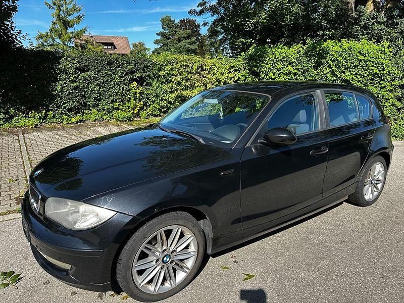 Schwarz Gebraucht 2007 BMW 116 Kleinwagen | 2.000 € (Etwas zu teuer) - Bild 1/4
