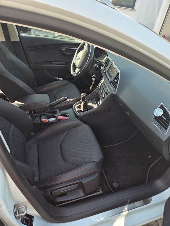 Gebraucht Seat Leon ST FR 140 PS (102 kW) 2014 Weiß Kombi