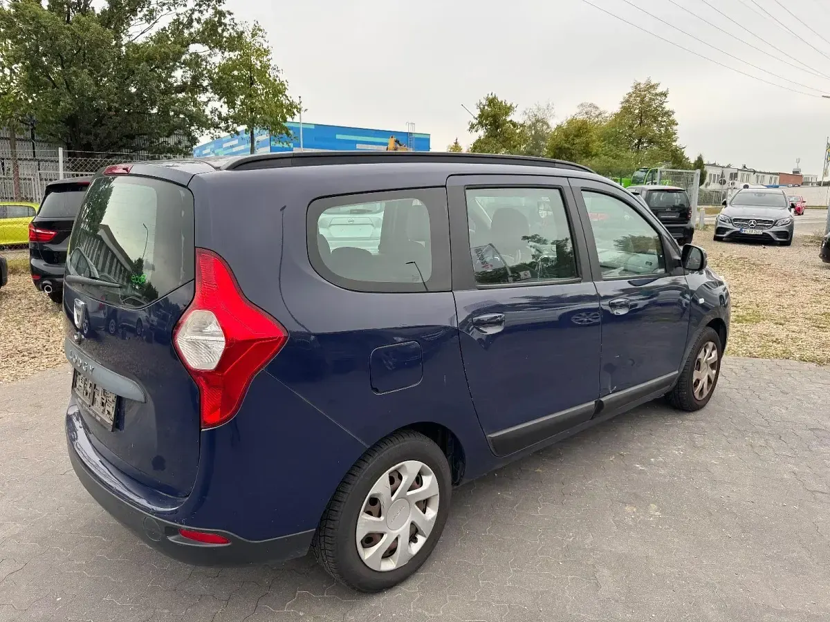 Gebraucht Dacia Lodgy Lauréate 83 PS (61 kW) 2013 Blau Van / Kleinbus