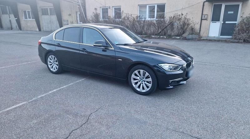 Gebraucht BMW 328 Luxury Line 245 PS (180 kW) 2012 Schwarz Limousine