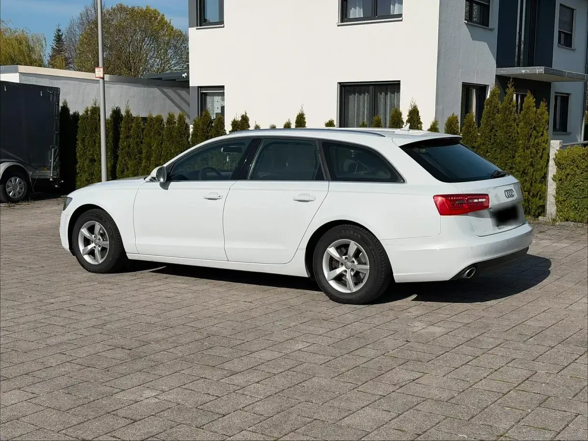 Gebraucht Audi A6 204 PS (150 kW) 2013 Weiß Kombi