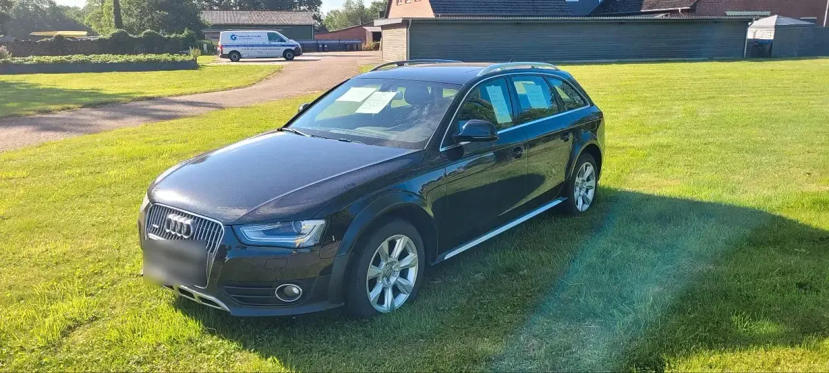 Gebraucht Audi A4 Allroad 177 PS (130 kW) 2012 Schwarz Kombi