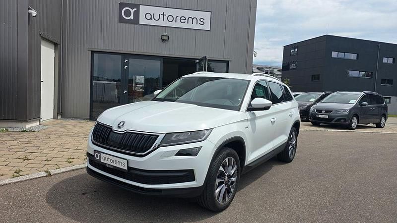 Weiß Gebraucht 2020 Skoda Kodiaq Drive SUV | 26.999 € (Fairer Preis) - Bild 1/4